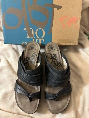 OTBT Black Wrapped Slip-On Wedge Sandals